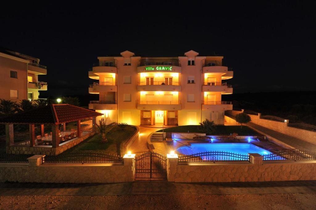 Gravic 1 Apartamento *